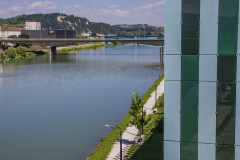 Slovenia-River-view-of-Maribor-Juliana